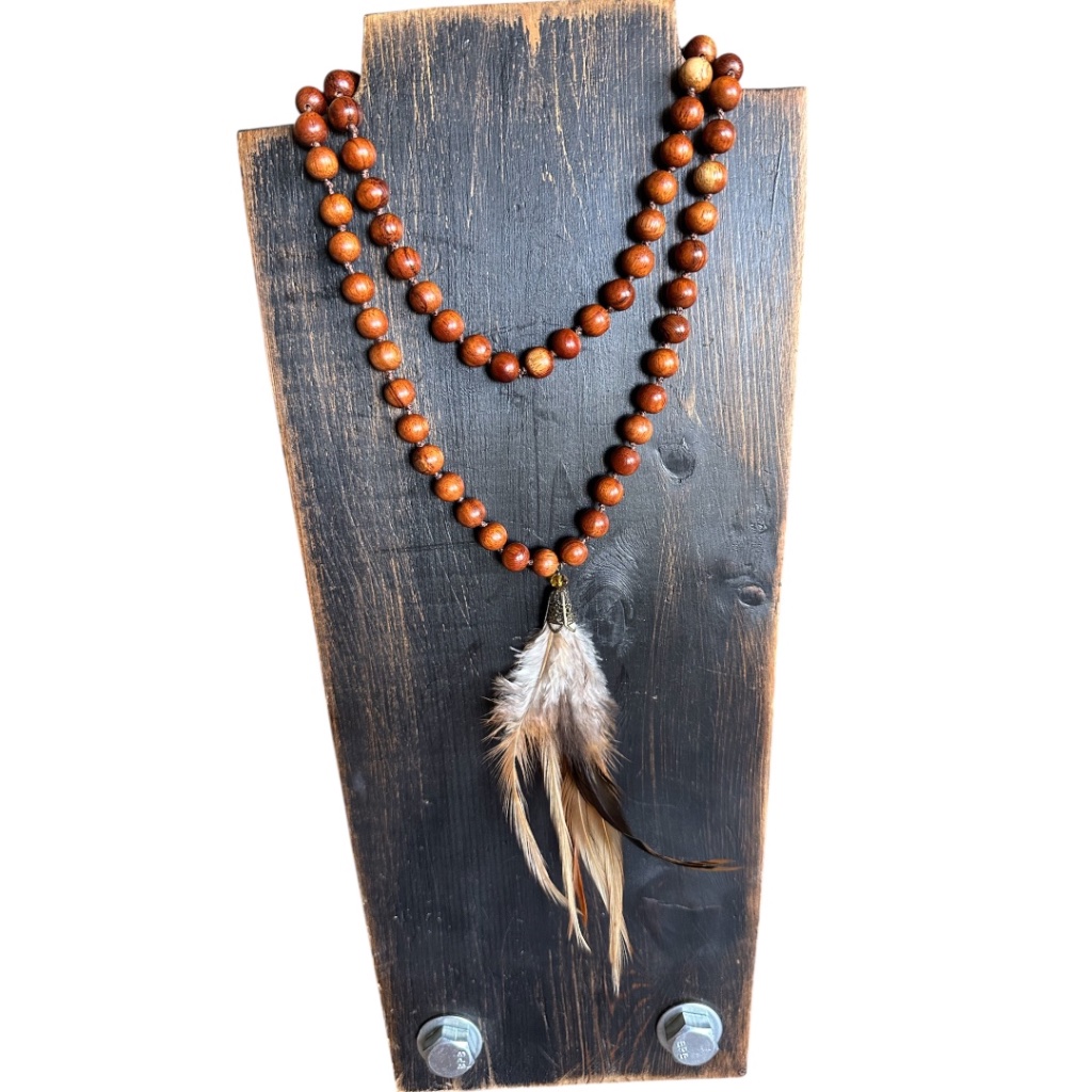 “Wooden Feathers” Necklace From Classic